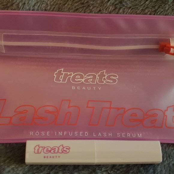 TREATS BEAUTY  Lash Treat Lash Serum $70 - Picture 1 of 7
